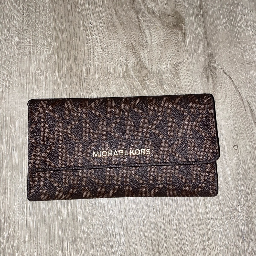 MK wallet